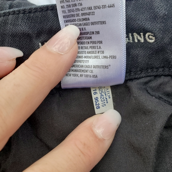 AEO 360° Super Stretch Hi-Rise Black Jegging Size 8 Regular - Picture 9 of 15